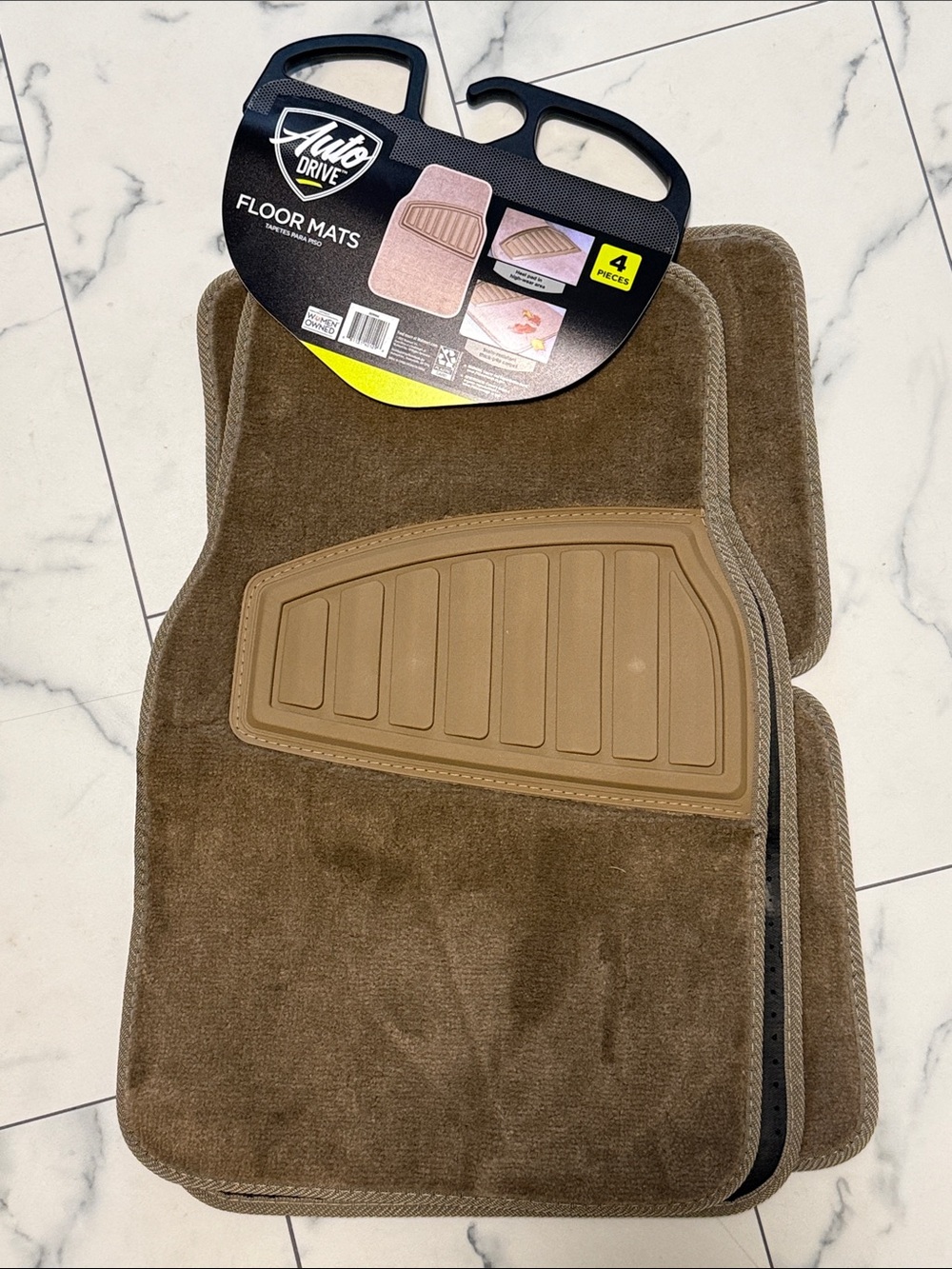 Auto Drive Tan Set of 4 Car Mats NWT
